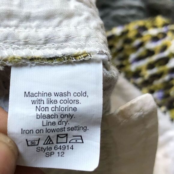 J. Crew Cafe Capri textured print size 2 - Picture 7 of 10